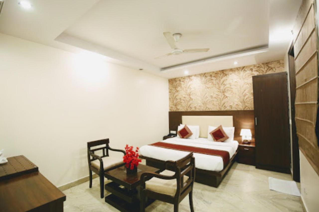 Hotel Paradise Inn-A Boutique Hotel Delhi New Delhi Extérieur photo